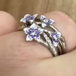 925 Silver and Purple Floral Ring Sz 8